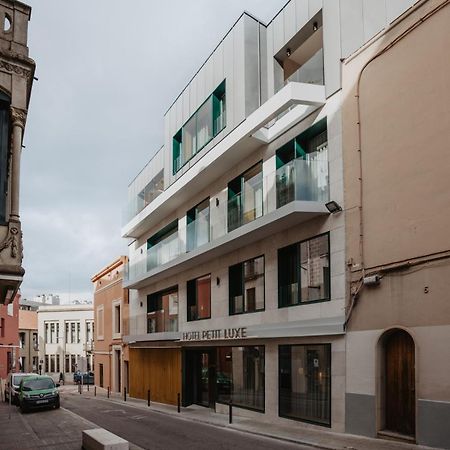 Hotel Petit Luxe Terrassa Exteriör bild