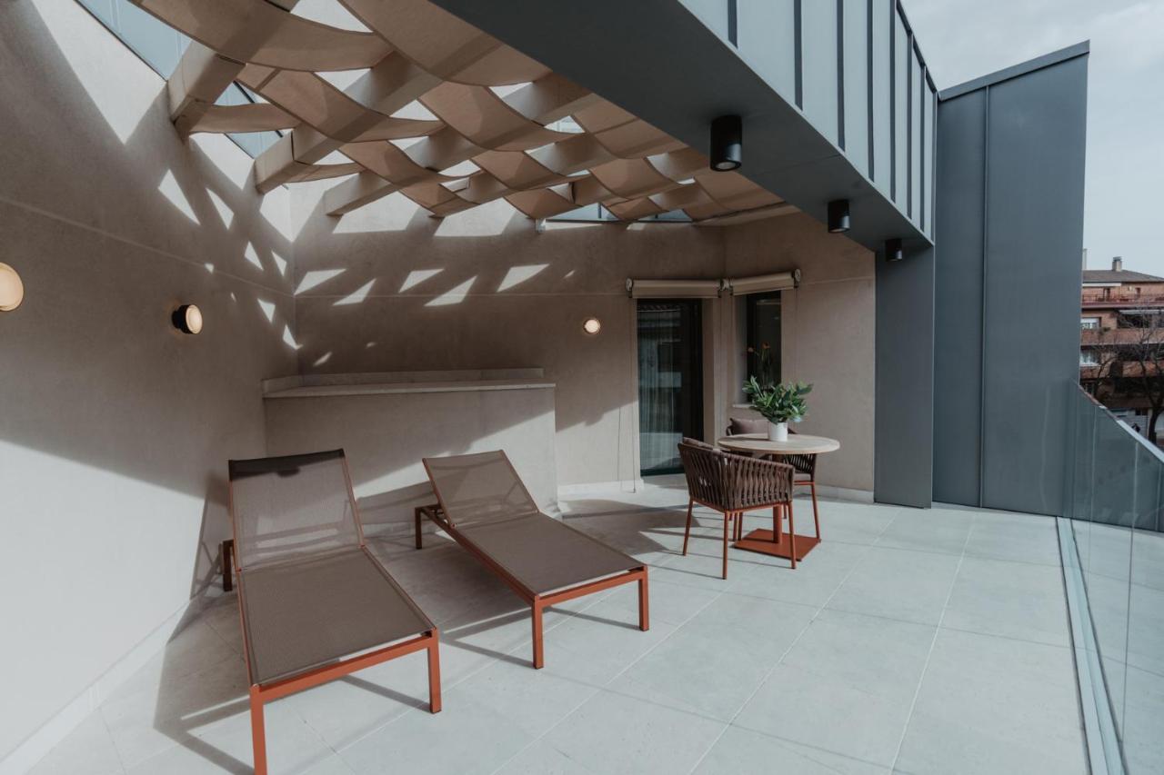 Hotel Petit Luxe Terrassa Exteriör bild