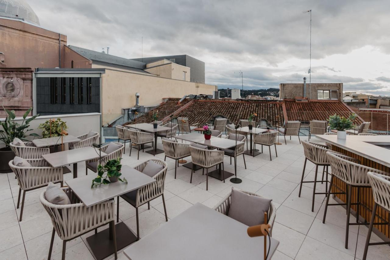 Hotel Petit Luxe Terrassa Exteriör bild