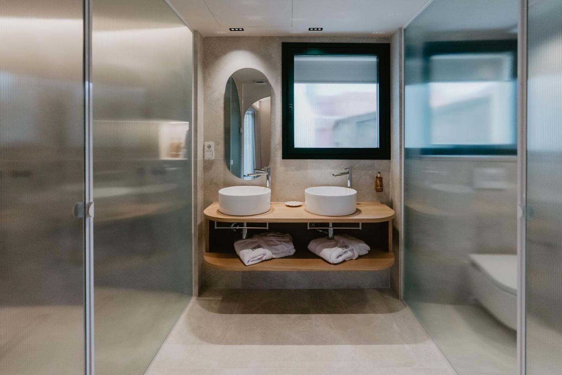 Hotel Petit Luxe Terrassa Exteriör bild