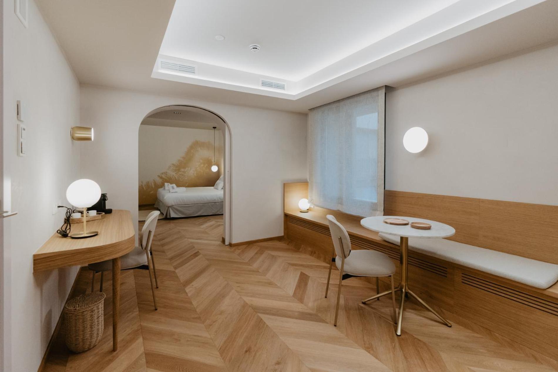 Hotel Petit Luxe Terrassa Exteriör bild