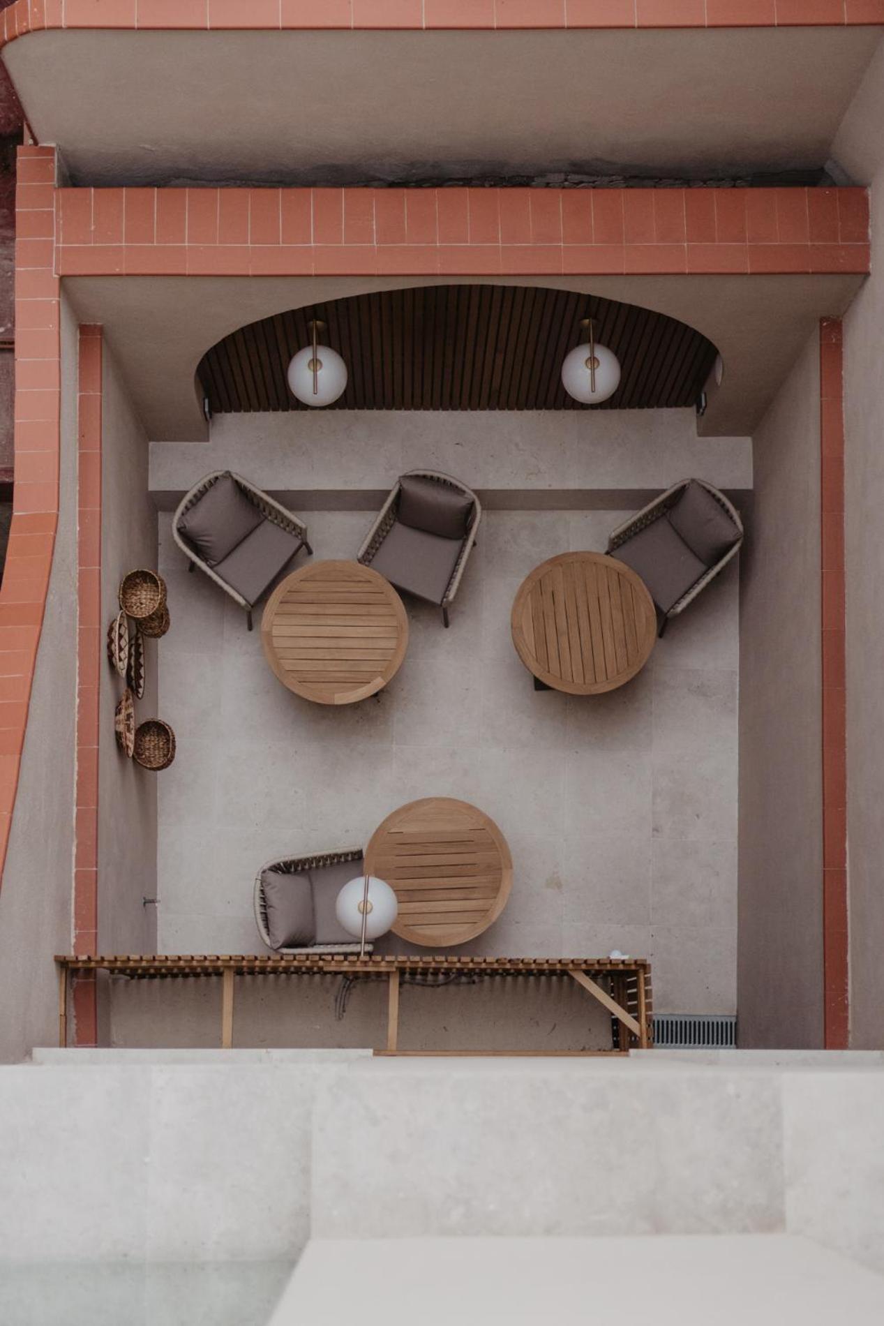 Hotel Petit Luxe Terrassa Exteriör bild